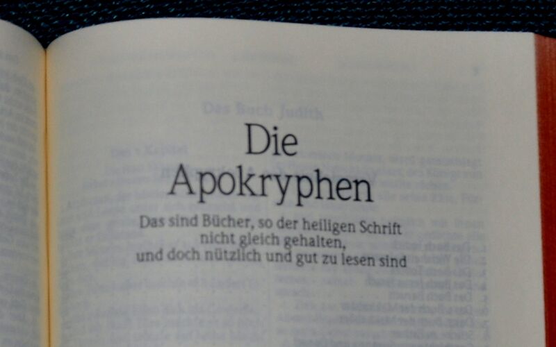Datei:Apocriefe boeken Lutherbijbel.jpeg